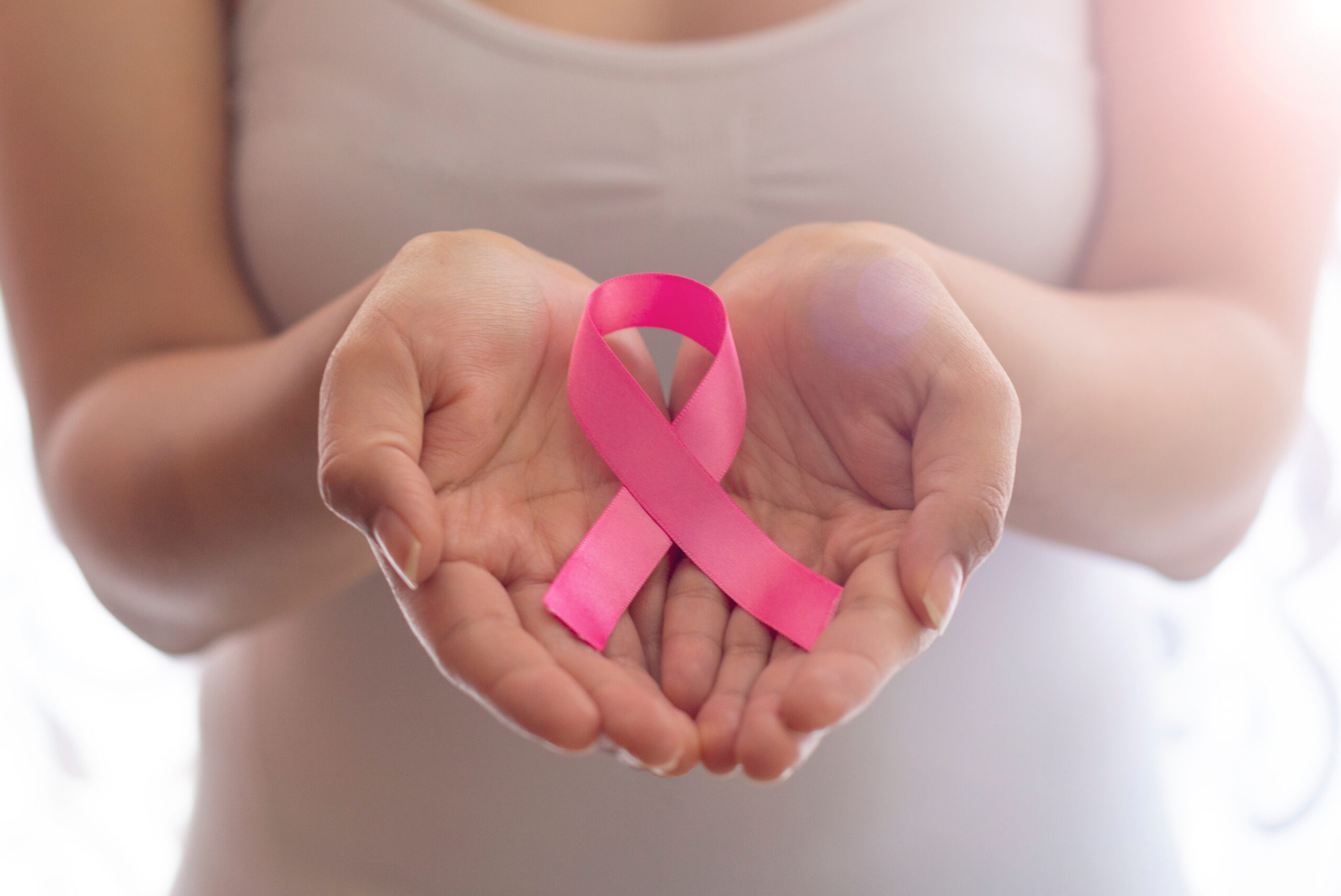 Octobre rose, la sensibilisation au cancer du sein.